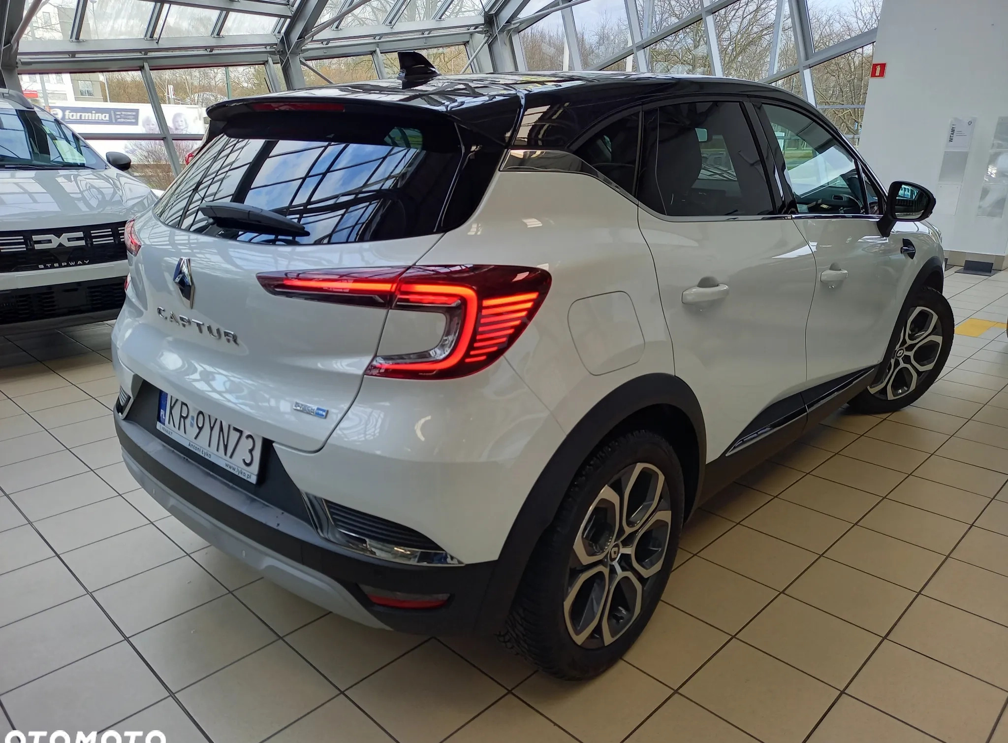 Renault Captur cena 116000 przebieg: 2617, rok produkcji 2022 z Bisztynek małe 301